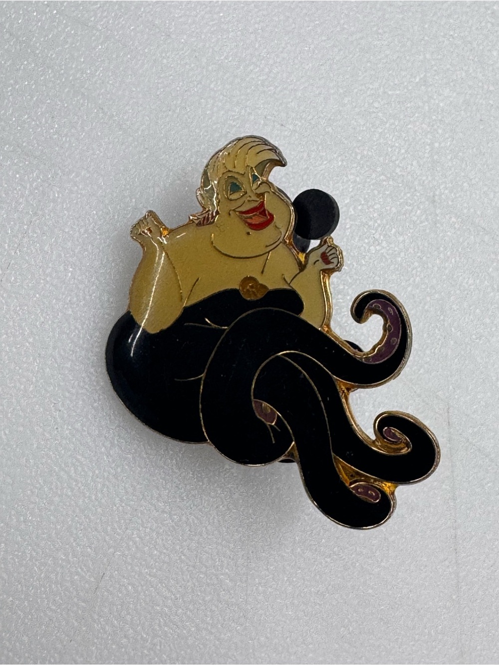 Best Buy - The Little Mermaid DVD Gift Set - Ursula Only - Disney Pin 49827